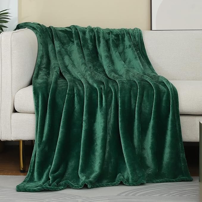 FLANNEL FLEECE BLANKET - GREEN image 0