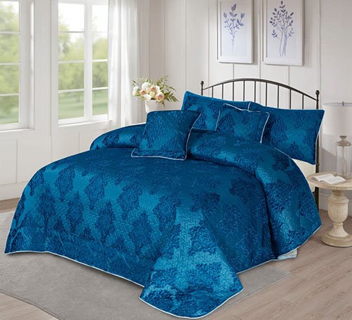 Palachi Velvet Bridal Bed Spread 4 Pcs image 0