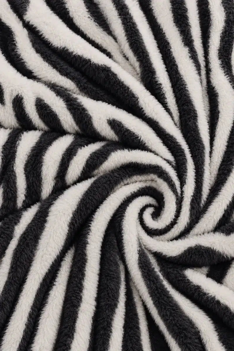 PREMIUM CORAL FLEECE BUBBLE BLANKET - BLACK & CHARCOAL GREY image 1