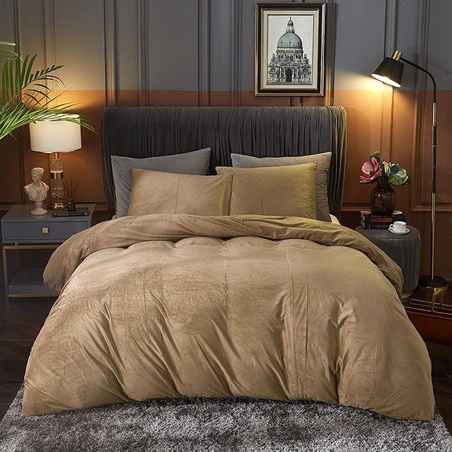 Velvet Duvet Cover Set - Golden image 0