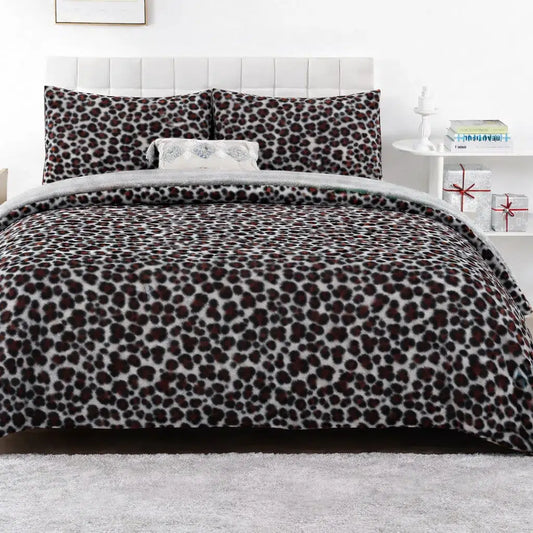 Shaggy Duvet Set - Grey Jaguar image 0