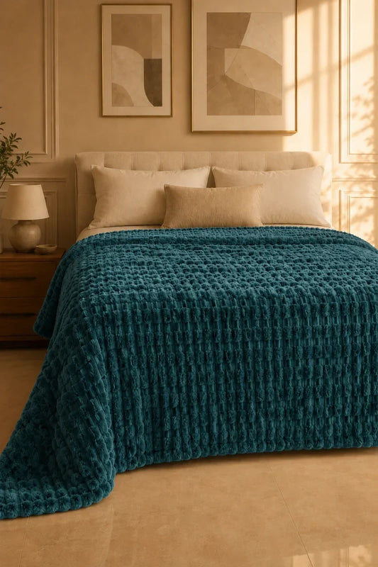 TEXTURED PLUSH BLANKET - TEAL BLUE image 0