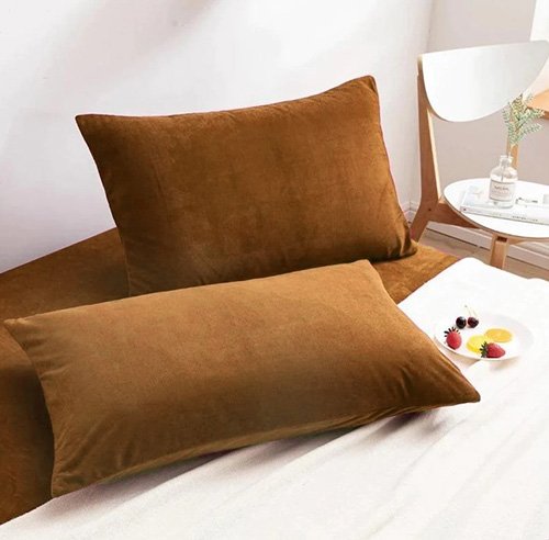 Pack of 2 Velvet Pillow Covers image 0