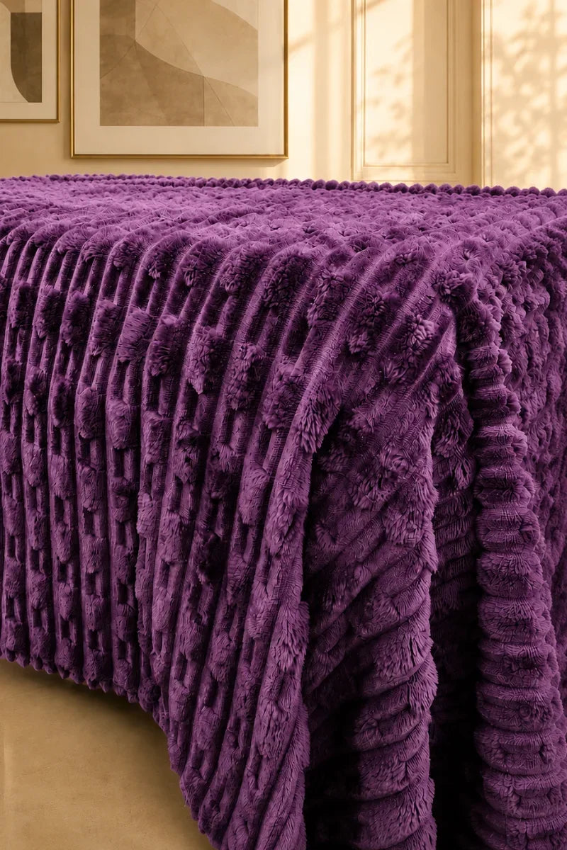 TEXTURED PLUSH BLANKET - DEEP PURPLE image 1